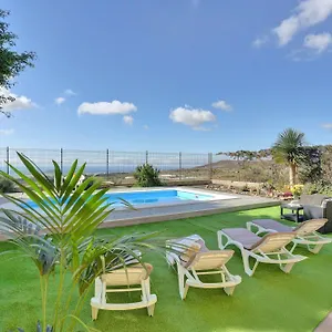 apartment-private-pool-wifi.adeje-hotels.com/